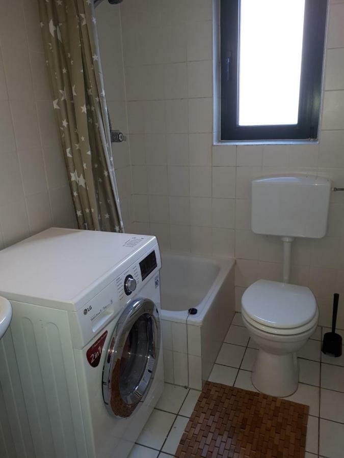 **** Comfortable Studio **** Hansaring 19, Mediapark, Messe, Dom Appartement