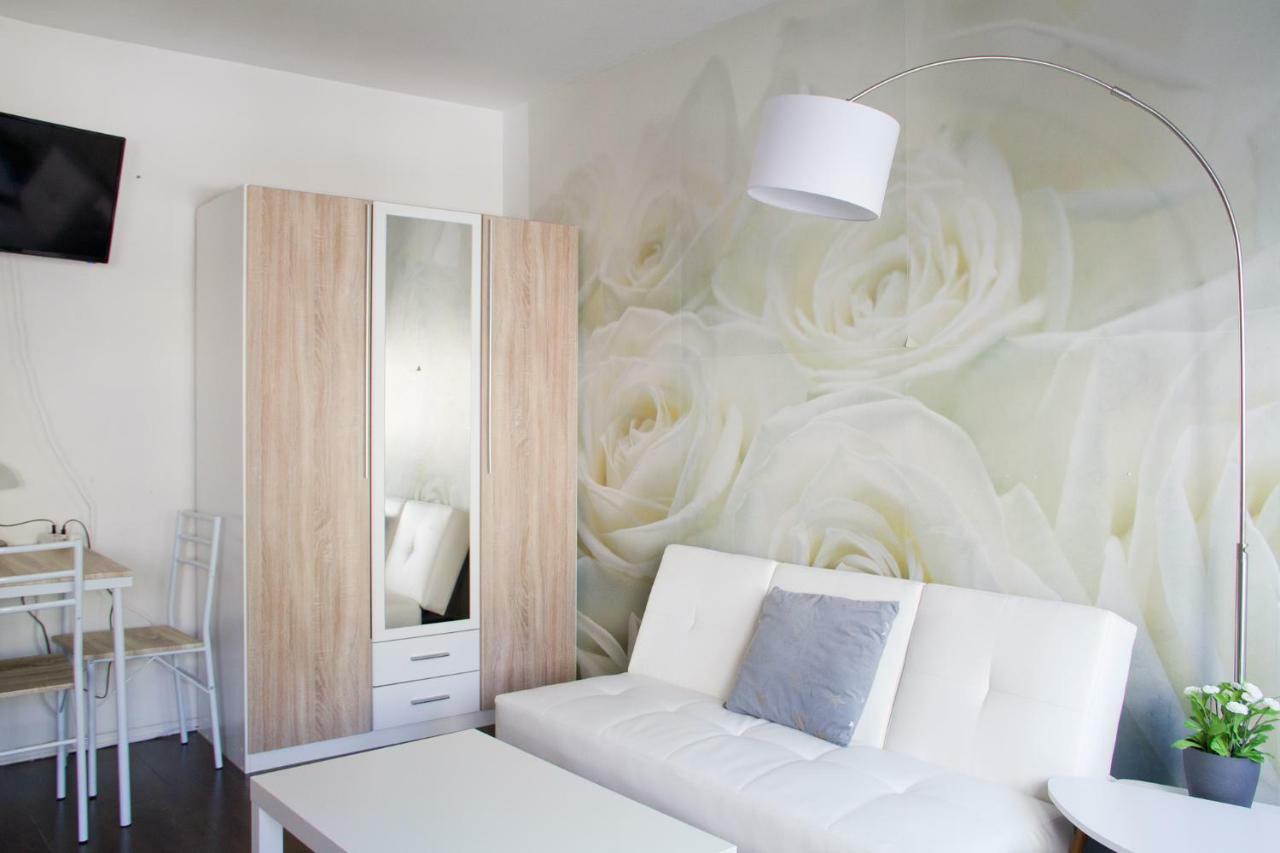 Appartement **** Comfortable Studio **** Hansaring 19, Mediapark, Messe, Dom Keulen