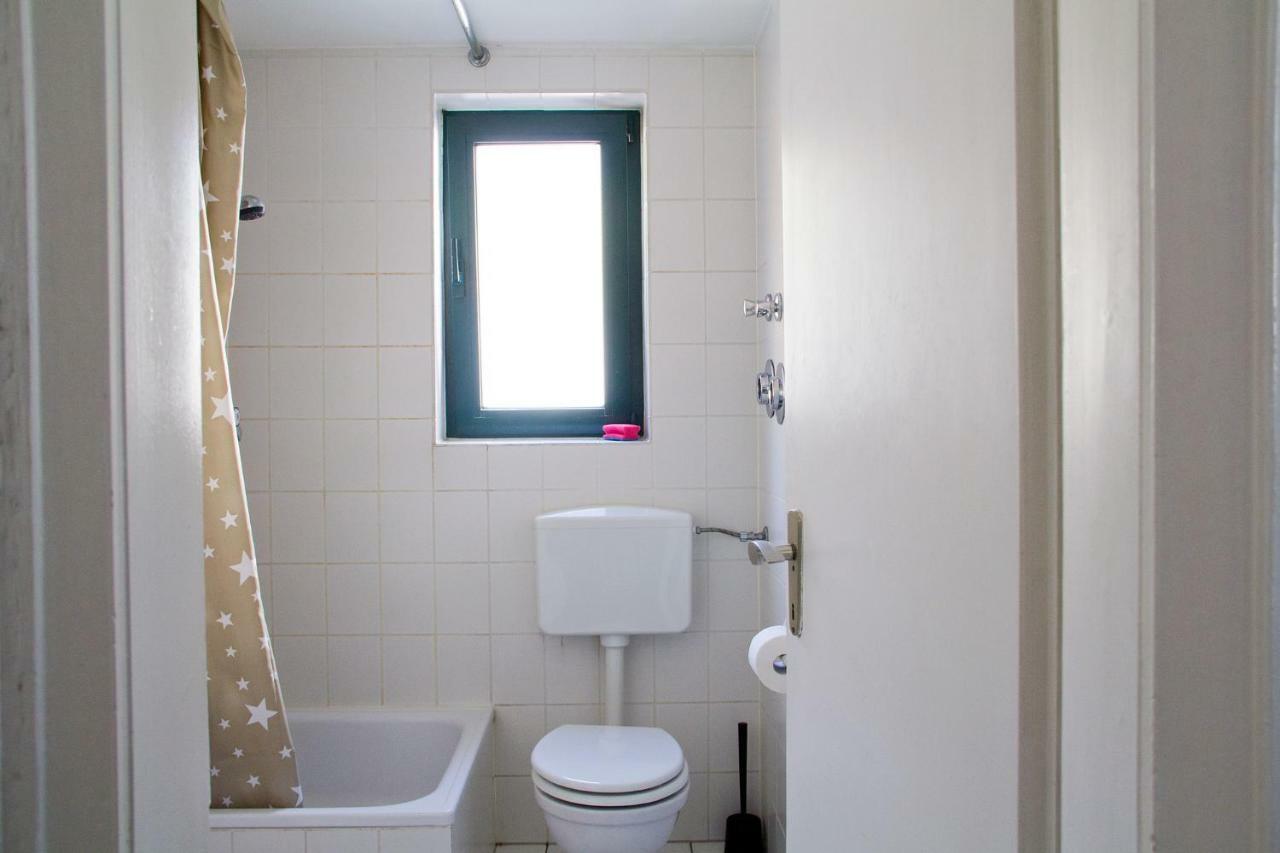 **** Comfortable Studio **** Hansaring 19, Mediapark, Messe, Dom Appartement Keulen