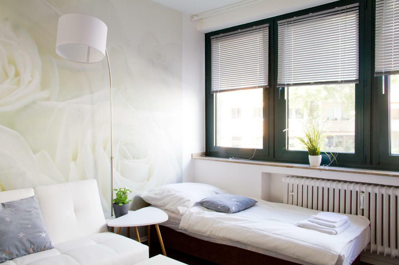 Appartement **** Comfortable Studio **** Hansaring 19, Mediapark, Messe, Dom Keulen