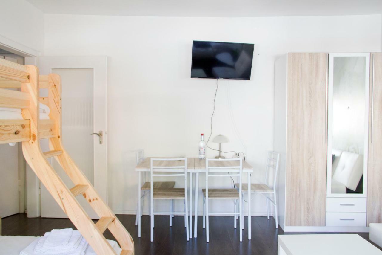 **** Comfortable Studio **** Hansaring 19, Mediapark, Messe, Dom * Keulen